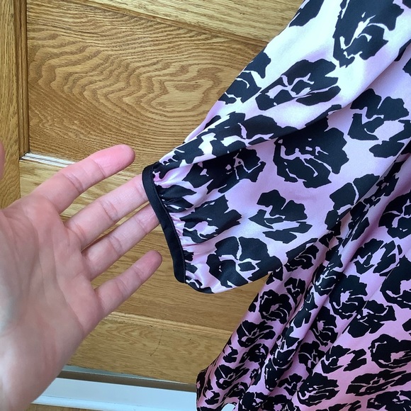 JUICY COUTURE Silk Hydrangea Primrose Pink Floral Dress Size S - Picture 7 of 12